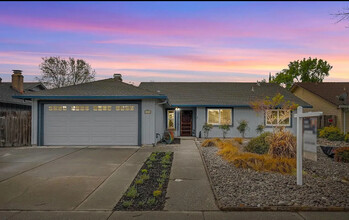 3138 Princeton Ave in Stockton, CA - Building Photo - Building Photo