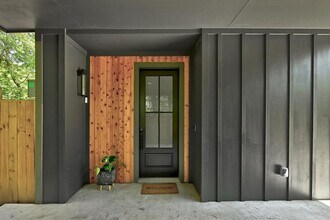 4614 Englewood Dr in Austin, TX - Building Photo - Building Photo