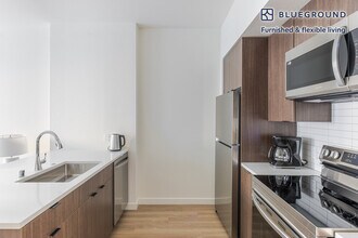 100 Callan Ave in San Leandro, CA - Building Photo - Building Photo