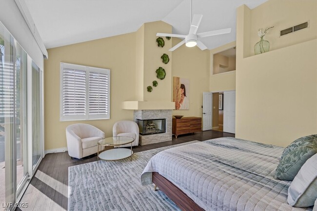 property at 8161 Round Hills Cir