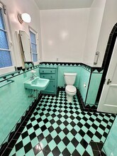 855 17th St, Unit 855 in Santa Monica, CA - Building Photo - Building Photo