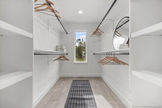 7904 Sealey St in Houston, TX - Building Photo - Building Photo