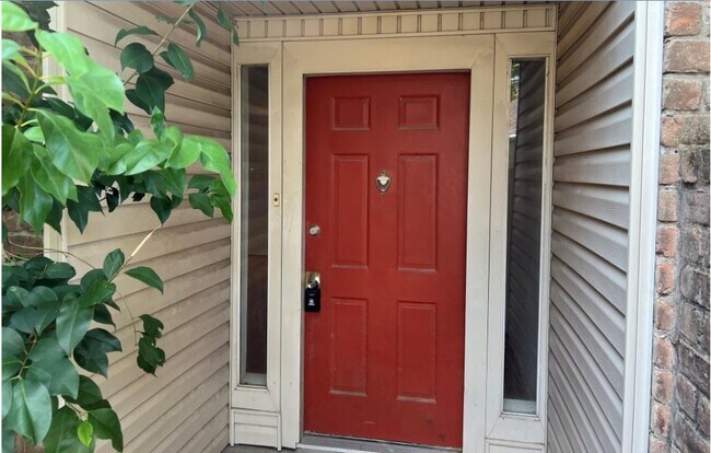 9146 Wilcrest Dr in Houston, TX - Building Photo - Building Photo