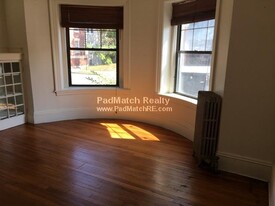 46 Babcock St, Unit 1 in Brookline, MA - Building Photo