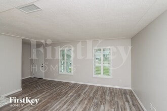 525 Sacre Coeur Dr in Melbourne, FL - Building Photo - Building Photo