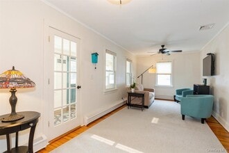 109 Roosevelt Ave in Sayville, NY - Building Photo - Building Photo