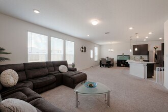 3537 Under Par in San Antonio, TX - Building Photo - Building Photo