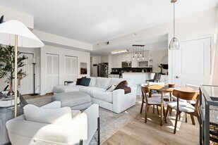 610 Newark St. in Hoboken, NJ - Building Photo