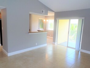 5740 Rock Island Rd, Unit 299 in Tamarac, FL - Building Photo - Building Photo