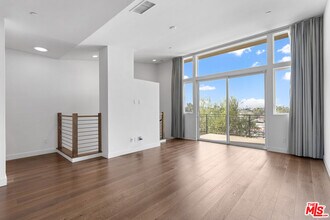 1912 Liberty Ct in Los Angeles, CA - Building Photo - Building Photo