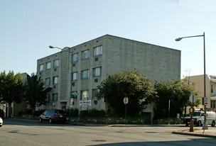 GEORGIA FLATS in Washington, DC - Building Photo