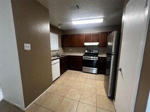 5434 Parkridge Dr in Houston, TX - Building Photo - Building Photo