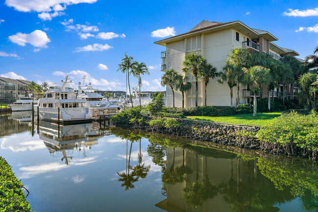 property at 2601 Marina Isle Way