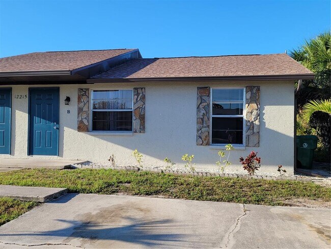 12215 Van Loon Ave in Port Charlotte, FL - Building Photo - Building Photo