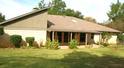 603 Bent Tree Ct in Euless, TX - Building Photo - Building Photo
