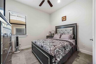 8526 S David St in Houston, TX - Building Photo - Building Photo