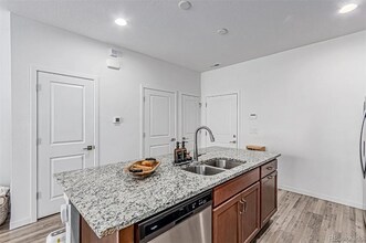 7870 Horsebrush Ln in Littleton, CO - Foto de edificio - Building Photo