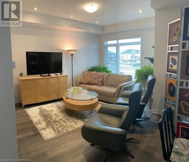 5000 Connor Dr in Lincoln, ON - Building Photo - Building Photo