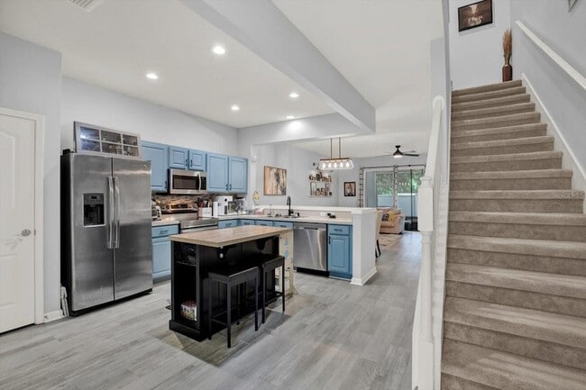 5036 Pond Ridge Dr in Riverview, FL - Building Photo - Building Photo