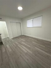 2034 NW 69th Ter in Miami, FL - Building Photo - Building Photo