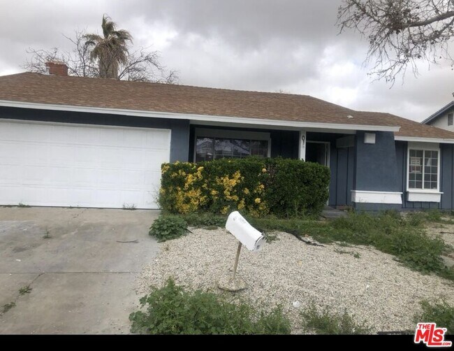 601 E Ave J5 in Lancaster, CA - Building Photo - Building Photo