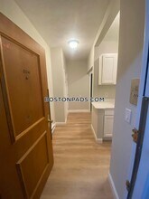 111 Norway St, Unit 204 in Boston, MA - Building Photo - Building Photo