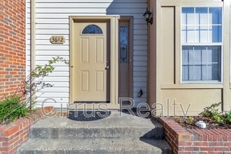 3642 Essex Pond Quay in Virginia Beach, VA - Building Photo - Building Photo