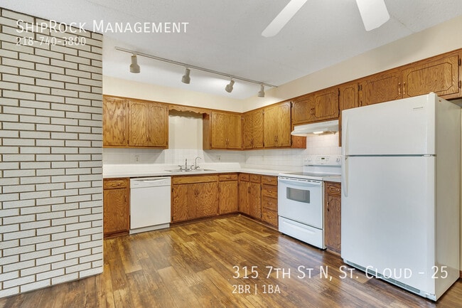 315 7th St N in Sartell, MN - Building Photo - Building Photo