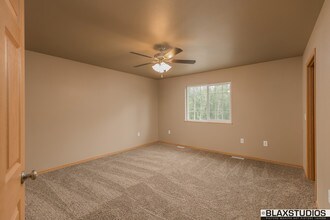 4727 N Baron St in Wasilla, AK - Building Photo - Building Photo