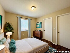 6707 Dragon Creek in San Antonio, TX - Building Photo - Building Photo