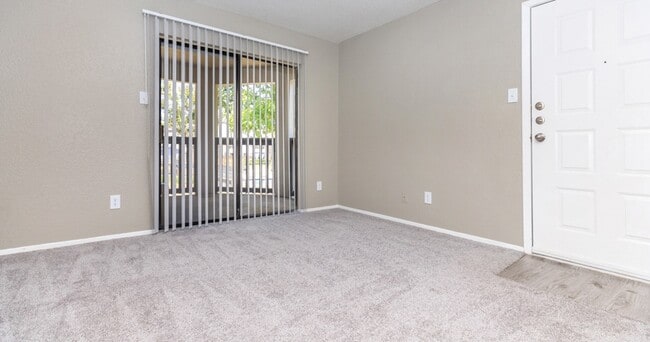 Wind Rush Apartments in Fort Worth, TX - Building Photo - Building Photo