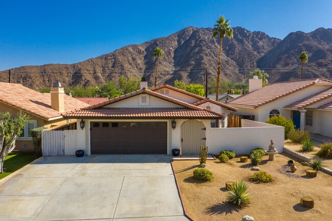 property at 53390 Avenida Navarro