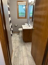 414 Nicollet Ave, Unit 1 in North Mankato, MN - Building Photo - Building Photo