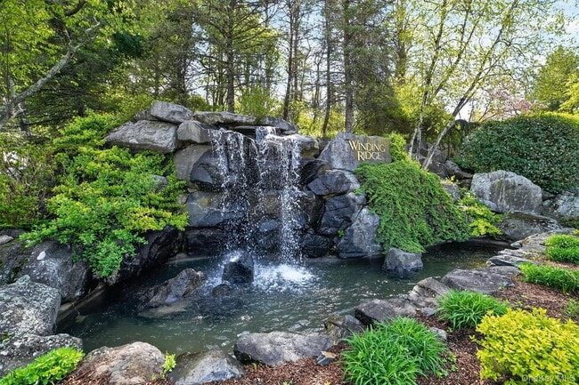 property at 107 Winding Ridge Rd