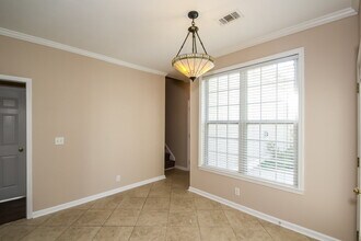 84 Columns Way in Newnan, GA - Building Photo - Building Photo