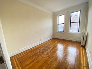 3132 Buhre Ave, Unit 4 in Bronx, NY - Building Photo - Building Photo