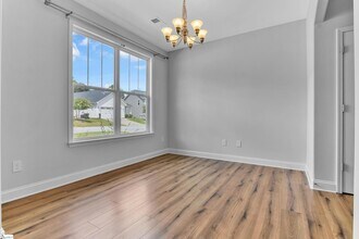 111 Royal Pine Wy. in Greer, SC - Building Photo - Building Photo