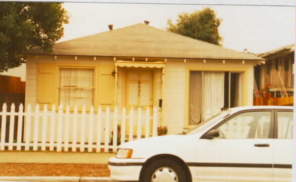 537 Baden Ave in South San Francisco, CA - Foto de edificio