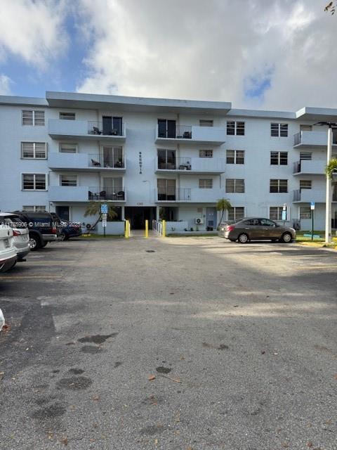 1221 SW 122nd Ave