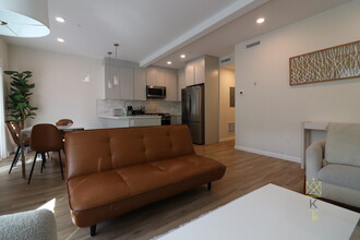 458 Washington St, Unit #107 in Boston, MA - Building Photo - Building Photo