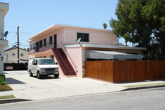 951 Dewey Ave in Los Angeles, CA - Building Photo - Building Photo