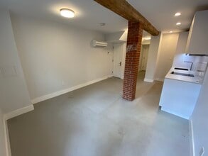 459 Massachusetts Ave, Unit 2 in Boston, MA - Building Photo - Building Photo