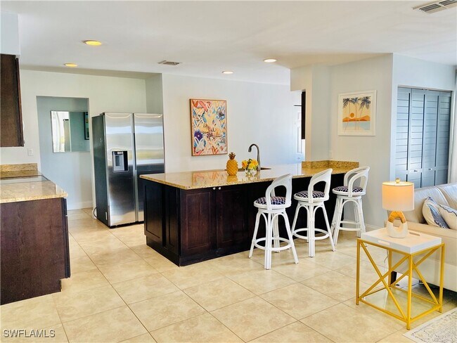 564 107th Ave N in Naples, FL - Building Photo - Building Photo
