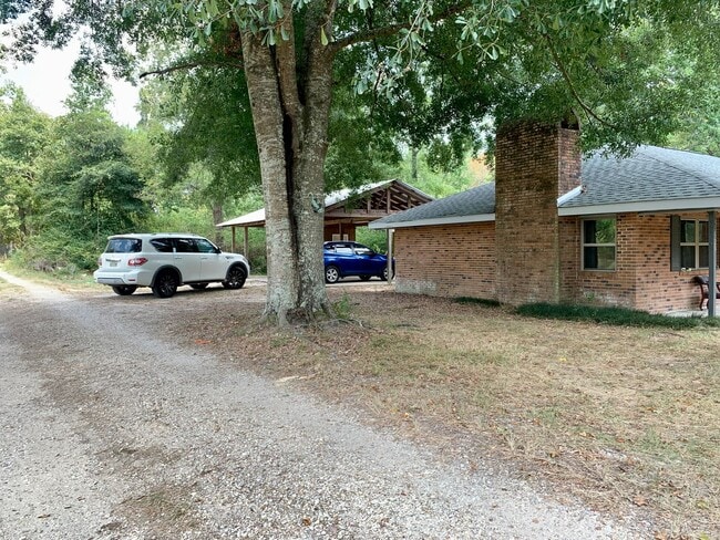 52520 LA-1065 in Independence, LA - Building Photo - Building Photo