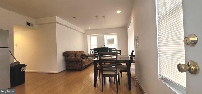 property at 1501 N 4th St