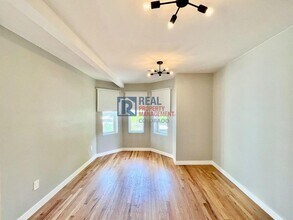 2555 N Clarkson St in Denver, CO - Building Photo - Building Photo