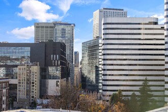 312 E Olive Pl in Seattle, WA - Building Photo - Building Photo