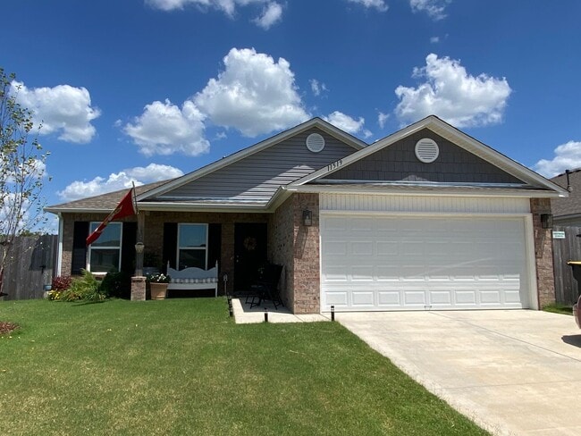 property at 11519 S 277th E Ave