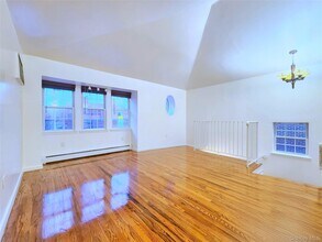 3080 Middletown Rd in Bronx, NY - Building Photo - Building Photo