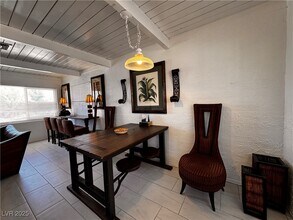 421 Harvard St in Las Vegas, NV - Building Photo - Building Photo